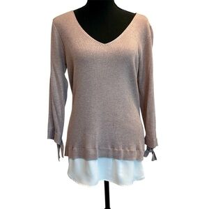 Dynamite light pastel dusty rose pink V-neck knit shirt sweater tie sleeve cuff